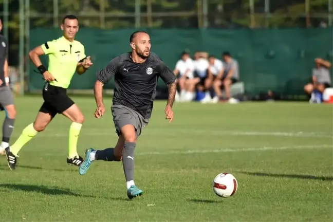 Adana Demirspor, Manisa FK'ya 3-2 mağlup oldu