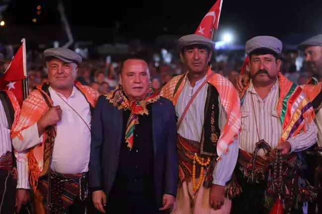 Antalya'nın Kaş ilçesinde Gömbe Yayla Şenliği düzenlendi
