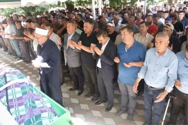 Afyonkarahisar'da Minibüs Kazası: 8 Kişi Hayatını Kaybetti