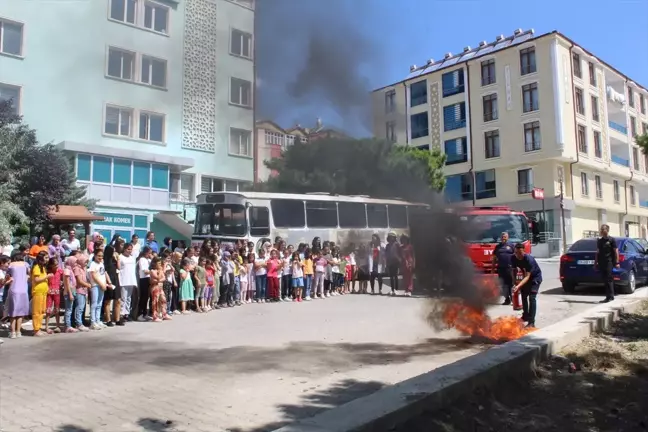KOMEK Kurs Merkezi'nde Yangın Eğitimi ve Semineri Düzenlendi