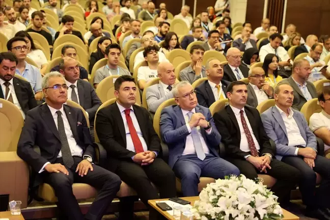 Ulaştırma ve Altyapı Bakan Yardımcısı Osman Boyraz: Teknolojiye Ayak Uydurmalıyız