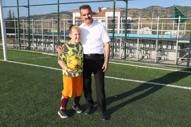 Serebral palsili çocuk için yapılan stadyum moral oldu