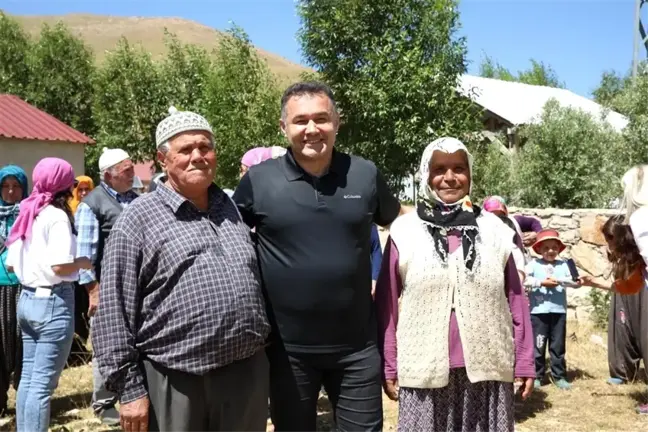 Başkan Yücel'den 23 yaylaya hizmet