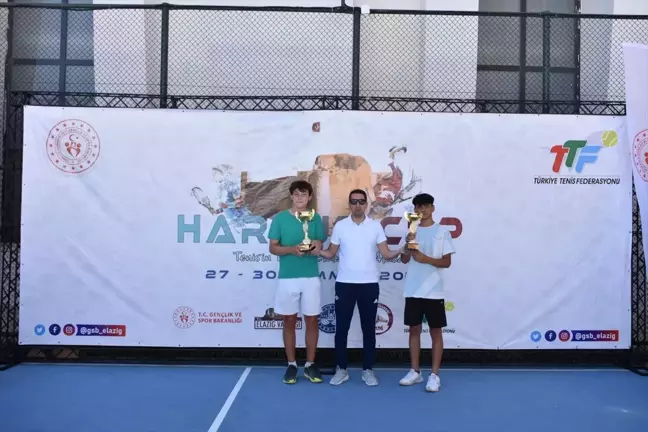 Elazığ'da Harput Kupası Tenis Turnuvası Sonuçlandı