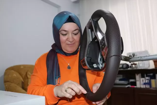 Ev Hanımı Direksiyon Kaplama İşiyle Gelir Kapısına Dönüştürdü