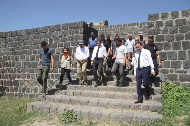 Tarım ve Orman Bakan Yardımcısı Malazgirt Zaferi etkinliklerini inceledi