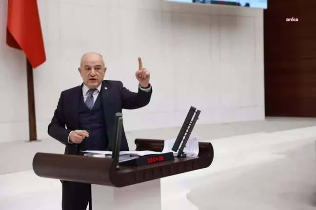 CHP'li Vekil, AKP'li Bakanın Dağıttığı Zeytinyağlarını Sorguladı