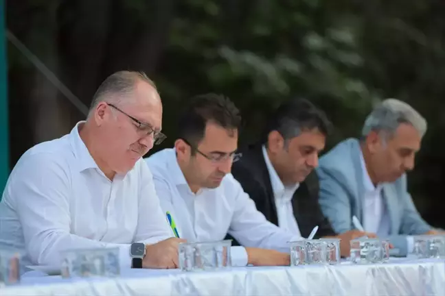 Sivas Belediyesi Mahalle Meclisi Buluşmaları Mevlana Mahallesi'nde gerçekleştirildi