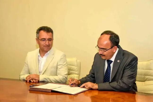 Bilecik Şeyh Edebali Üniversitesi ile Sakarya Üniversitesi Tıp Fakültesi Arasında İş Birliği Protokolü İmzalandı