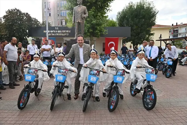 Hayrabolu'da Toplu Sünnet Şöleni Düzenlendi