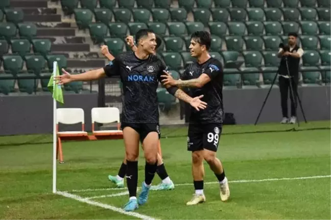 Manisa Futbol Kulübü, Kocaelispor'u mağlup ederek sezona 3 puanla başladı
