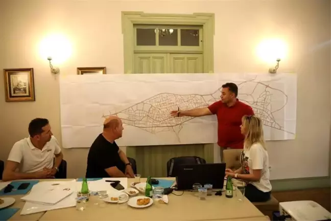 Alanya Belediye Başkanı Ulaşım Master Planı üzerinde çalışıyor