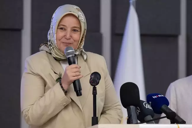 Hürrem Sultan Yardımlaşma ve Dayanışma Vakfı İyilikte Kadın Kampanyasını Tanıttı