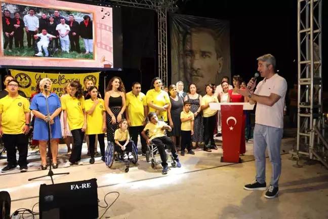 Marmaris'te Özel Çocuklar Konser Verdi