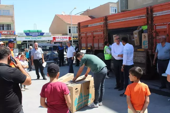 Yunak'ta Çocuklara Bisiklet Hediye Edildi