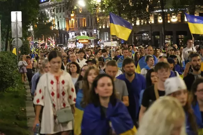 Gürcistan'da Ukrayna'ya Destek Gösterisi Düzenlendi