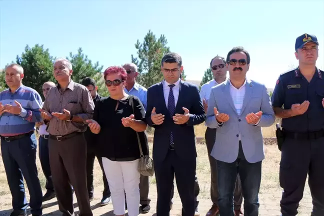 Aşık Veysel Şatıroğlu'nun anısına festival düzenlendi