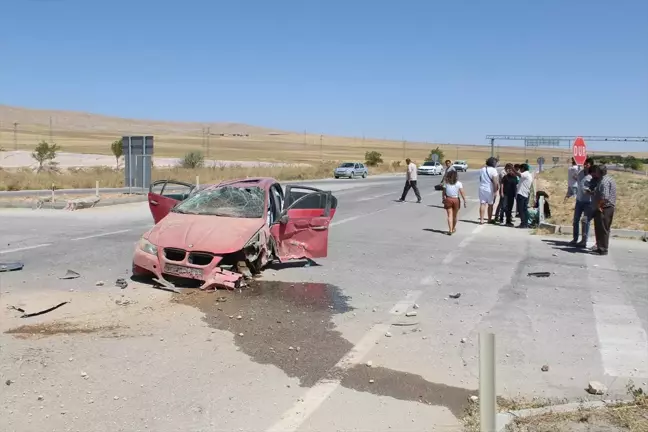Konya'da trafik kazasında 4 kişi yaralandı