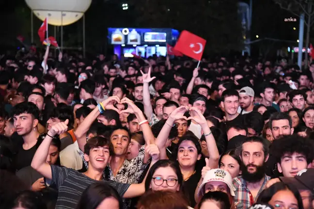 Kadıköy Belediyesi 30 Ağustos Zafer Bayramı'nda Konserler Düzenliyor