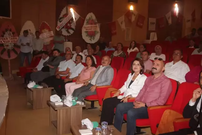 CHP Gülnar İlçe Başkanı yeniden Mesut Bakır oldu