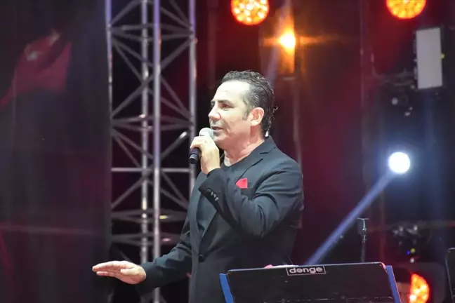 Türkiye MotoFest'te Sanatçılar Sahne Aldı