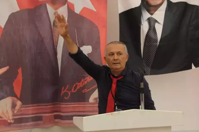 CHP Serik İlçe Teşkilatı'nda Şeref Çimen İlçe Başkanı Seçildi