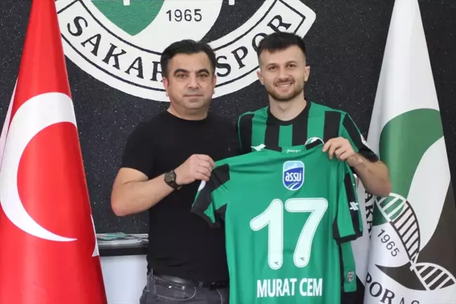 Sakaryaspor, Murat Cem Akpınar'ı transfer etti