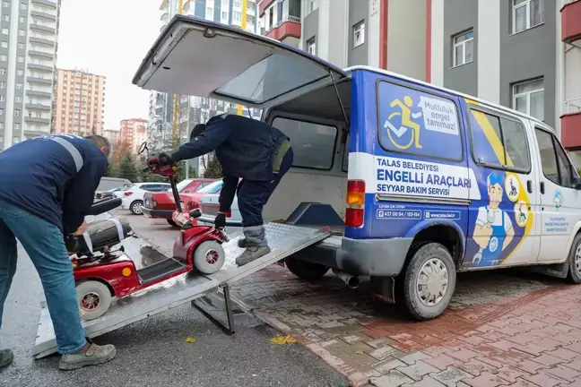Talas Belediyesi Engelli Araçları Bakım Onarım Ünitesi'nde 3 yılda 859 araç tamir edildi