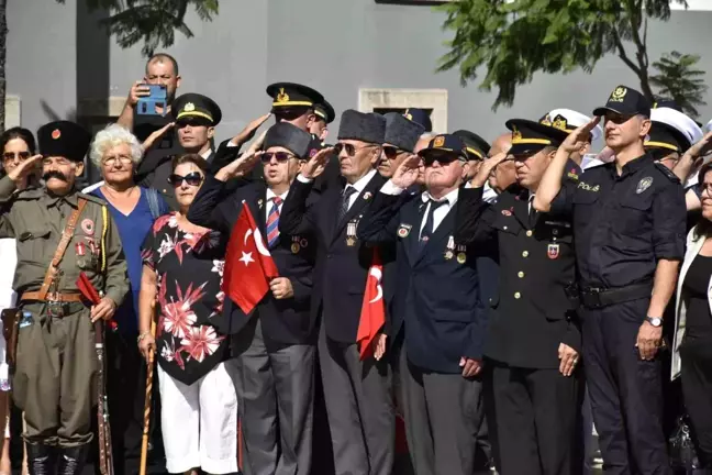Urla'nın düşman işgalinden kurtuluşunun yıldönümü coşkuyla kutlandı