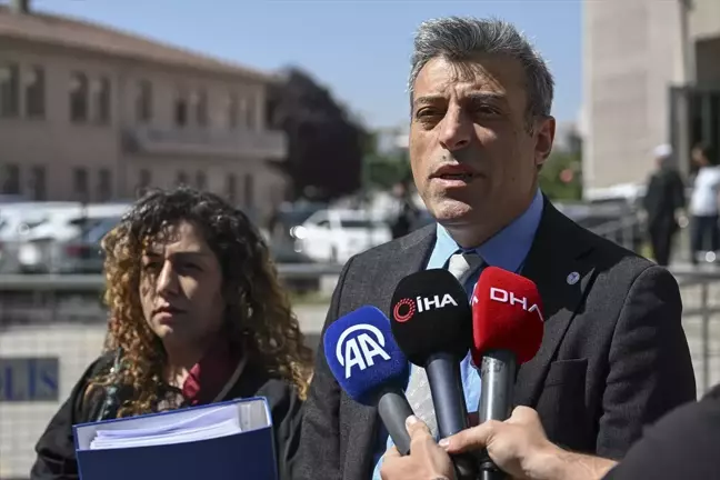 Yenilik Partisi Genel Başkanı Yılmaz'ı bıçakla yaralayan sanık hakim karşısında