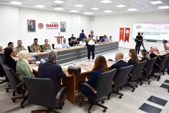 Siirt Valiliği Aile ve Sosyal Hizmetler İl Müdürlüğü tarafından 'İl Aile Çalıştayı' düzenlendi
