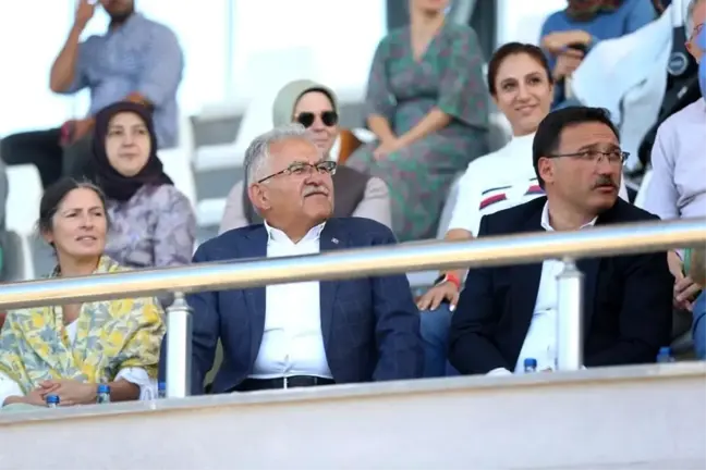 Kayseri'de 2023 Atlı Okçuluk Türkiye Şampiyonası Başladı