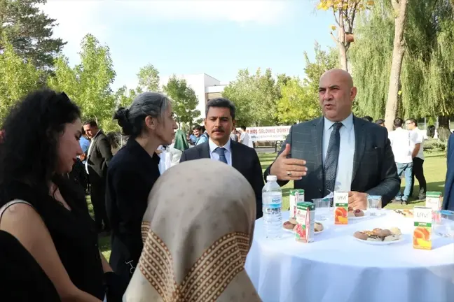 Van'da yeni göreve başlayan öğretmenler için 'Aramıza hoş geldin öğretmenim' programı düzenlendi