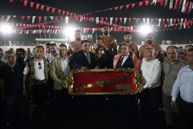 Osmancık'ta düzenlenen güreşlerde başpehlivan belli oldu