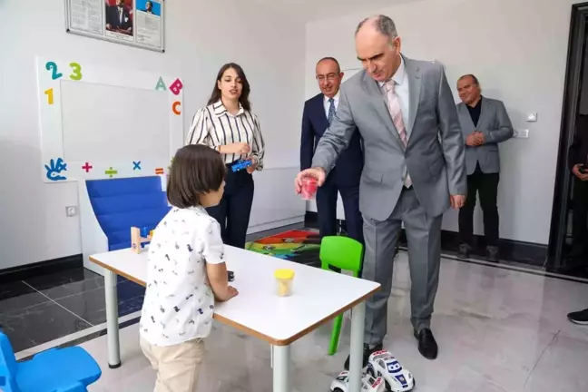 Konya Valisi Vahdettin Özkan, DOSD Meram'ı ziyaret etti