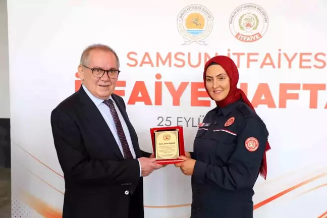 Samsun Büyükşehir Belediye Başkanı Mustafa Demir, İtfaiye Teşkilatı ile Bir Araya Geldi