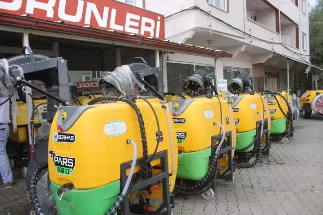 Samsun'da üreticilere ekipman ve organik gübre dağıtıldı
