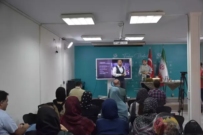 Tahran Yunus Emre Enstitüsü İranlılara Türk Kahvesi İkram Etti