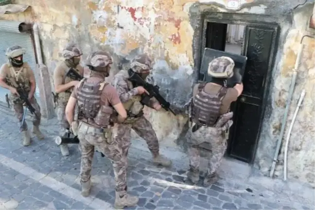 Şanlıurfa'da PKK/YPG'ye yönelik 'uyuyan hücre' operasyonu: 25 gözaltı