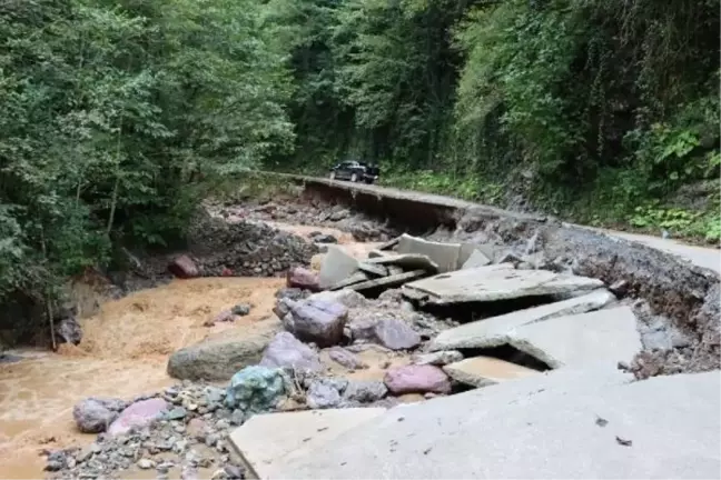 Rize'de Sağanak Sonrası Hasar Tespit Çalışmaları Başladı