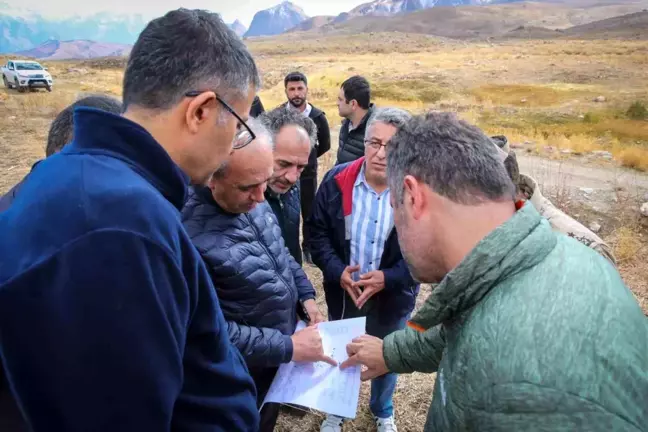 Hakkari Valisi Berçelan Yaylası'nda İçme Suyu Sorununu İnceledi