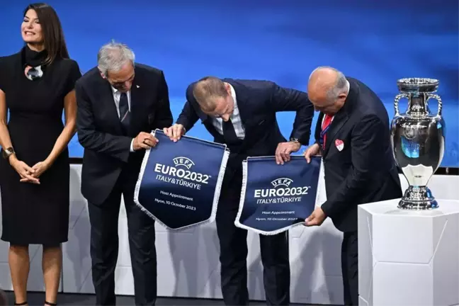 Türkiye ve İtalya, EURO 2032'yi düzenlemek için başvurularını kabul ettirdi