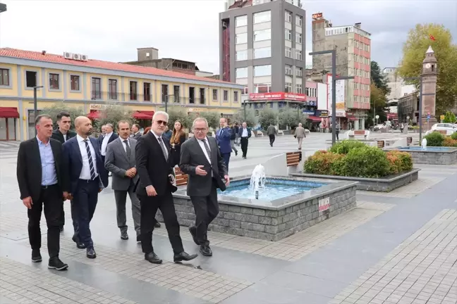 Devlet Tiyatroları Genel Müdürü Tamer Karadağlı Samsun'da Ziyaretler Gerçekleştirdi