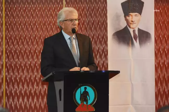 Ödemiş Belediye Başkanı Eriş, 4,5 Yıllık Çalışmaları Muhtarlarla Değerlendirdi