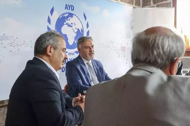 Yeniden Refah Partisi Genel Başkan Yardımcısı Altınöz'den Anadolu Yayıncıları Derneğine ziyaret Açıklaması