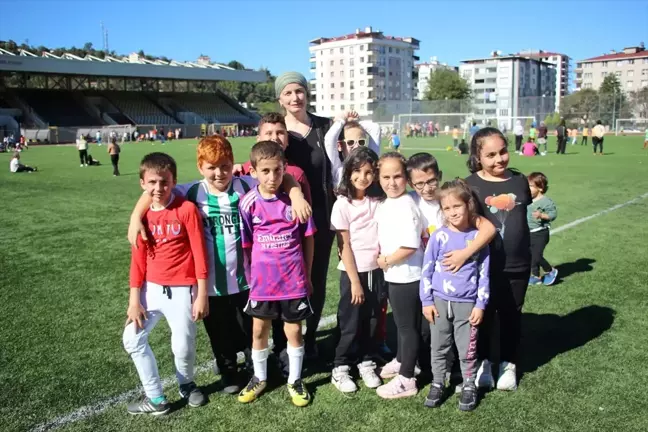 Arhavi'de 12. Grassroots Herkes İçin Futbol Şenliği Düzenlendi