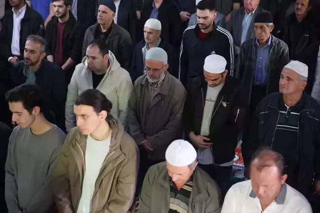 Batı Trakya'da Filistin için gıyabi cenaze namazı kılındı