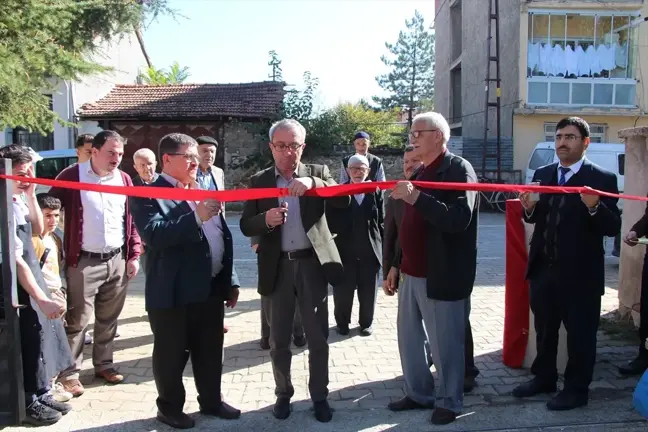 Pazaryeri'de Okuma Çağındaki Talebelere Yardım Kermesi Düzenlendi