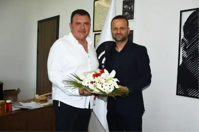 Manisa FK Teknik Direktörü Osman Zeki Korkmaz ile Yollarını Ayırdı