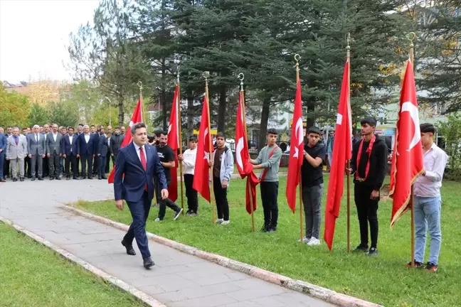 Hizan'da 29 Ekim Cumhuriyet Bayramı dolayısıyla tören düzenlendi